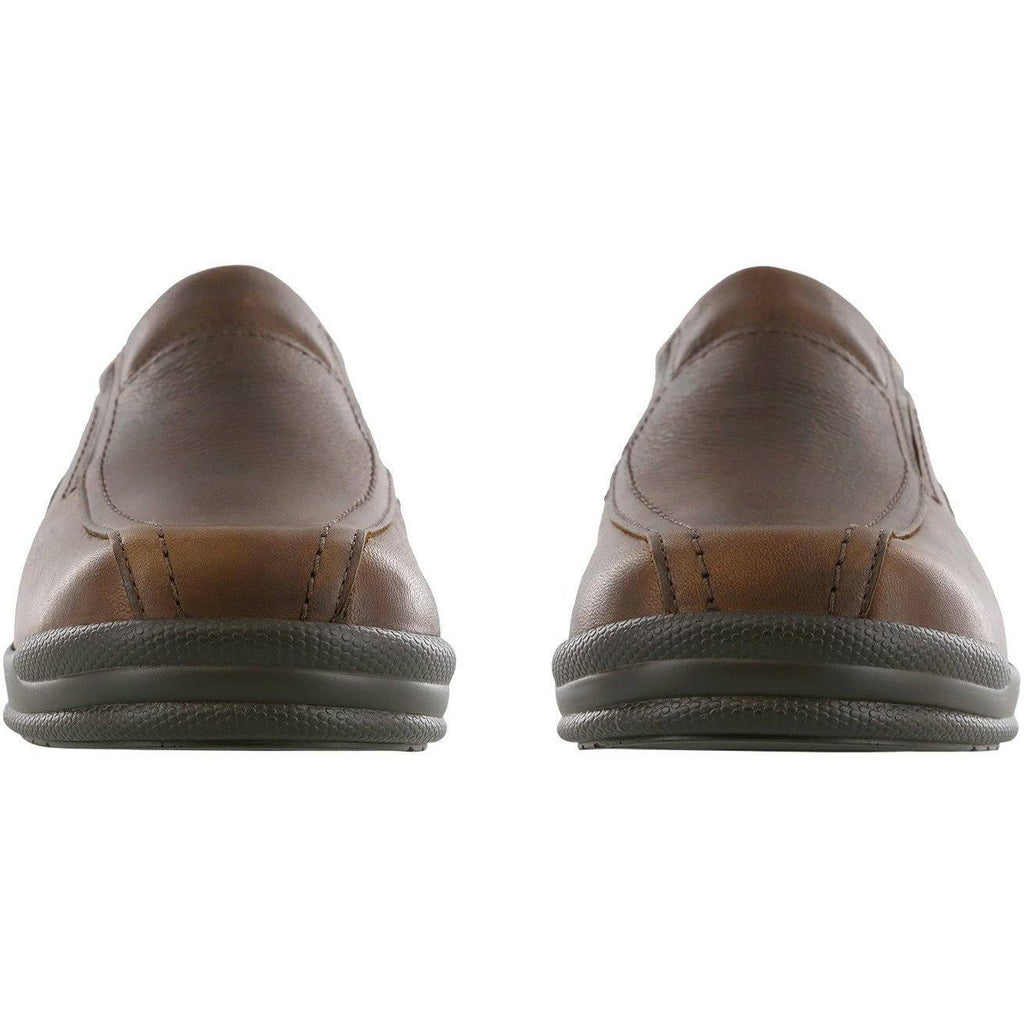 Brown 9 Narrow Cruise Shoes L183426