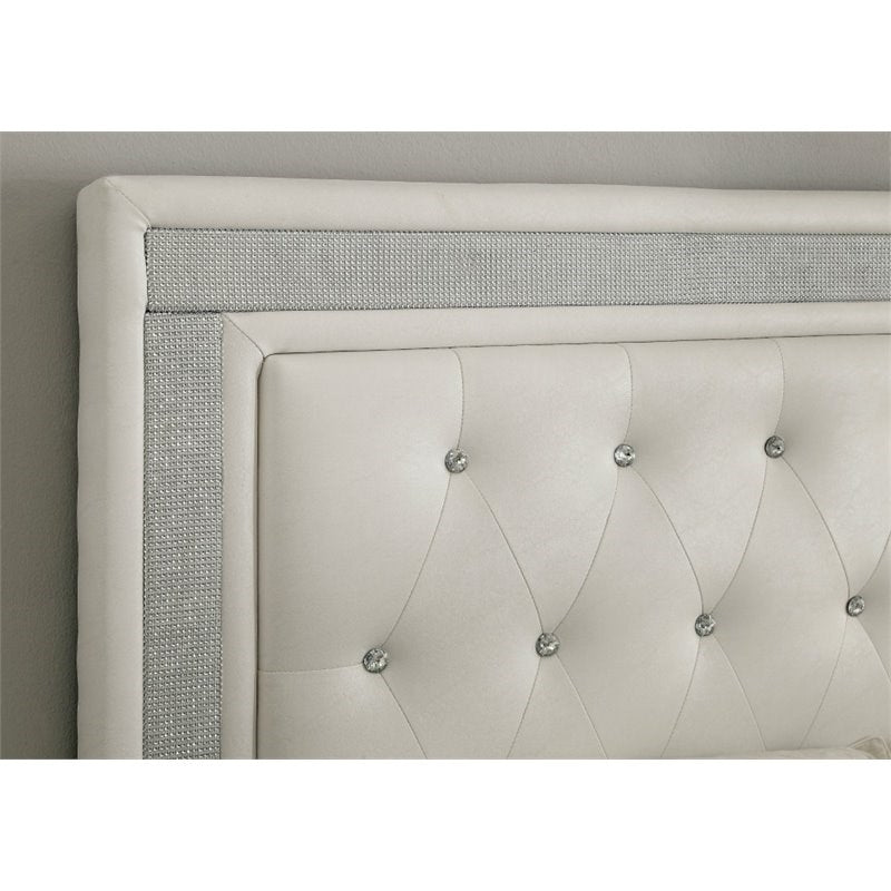 Twin Tufted Platform Bed in White N65573