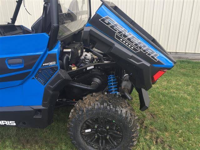 Rear Bumper Q686