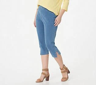 XX-Small Medium Wash Capri with Rhinestones R2559