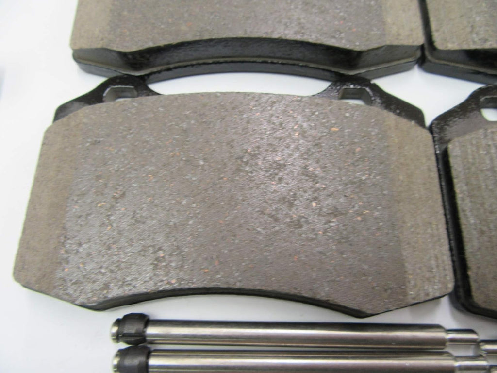 Front Rear Brake Pads for Maserati Quattroporte V8 Gts Y70437
