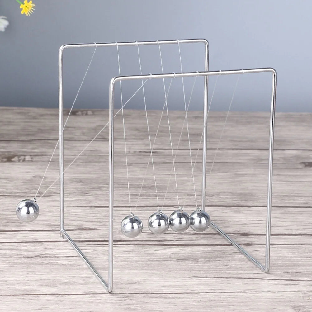 Newton Cradle Desk Gadget W260637