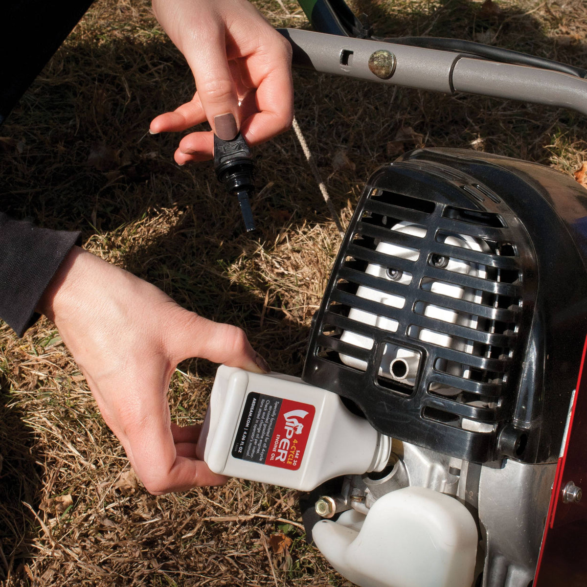 40cc 4-Cycle Cultivator N6832