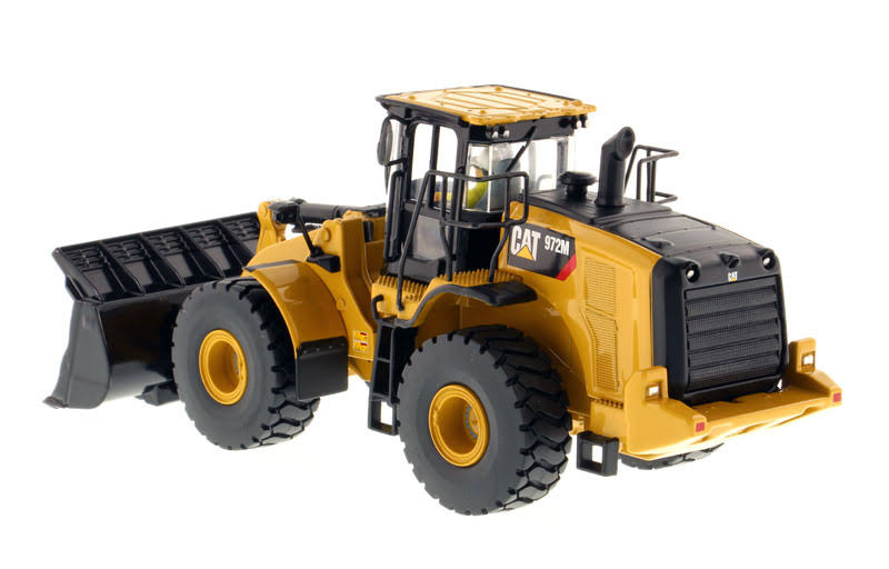 1/50 Caterpillar 972M Wheel Loader Q1301