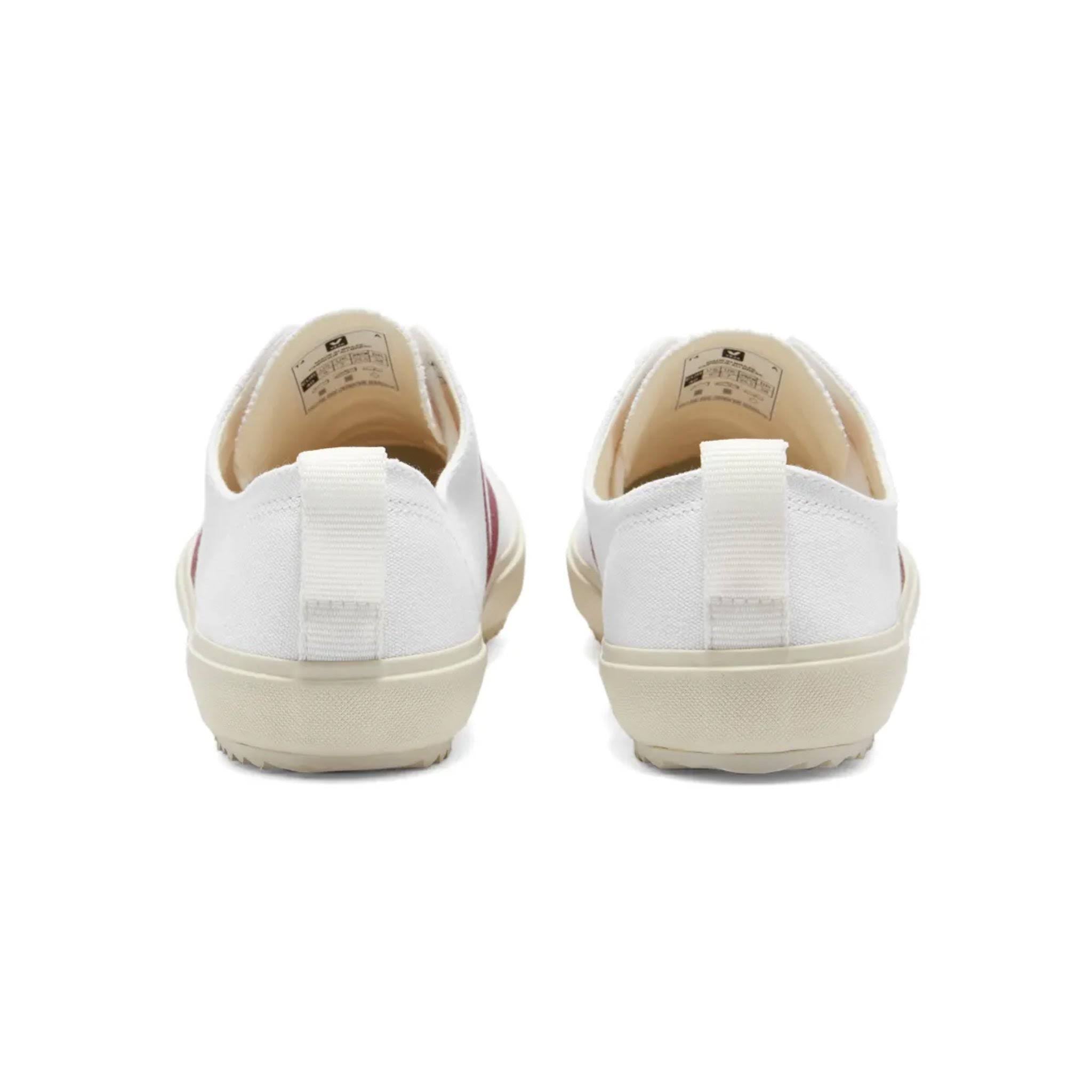 White Canvas Low Top Trainers K283