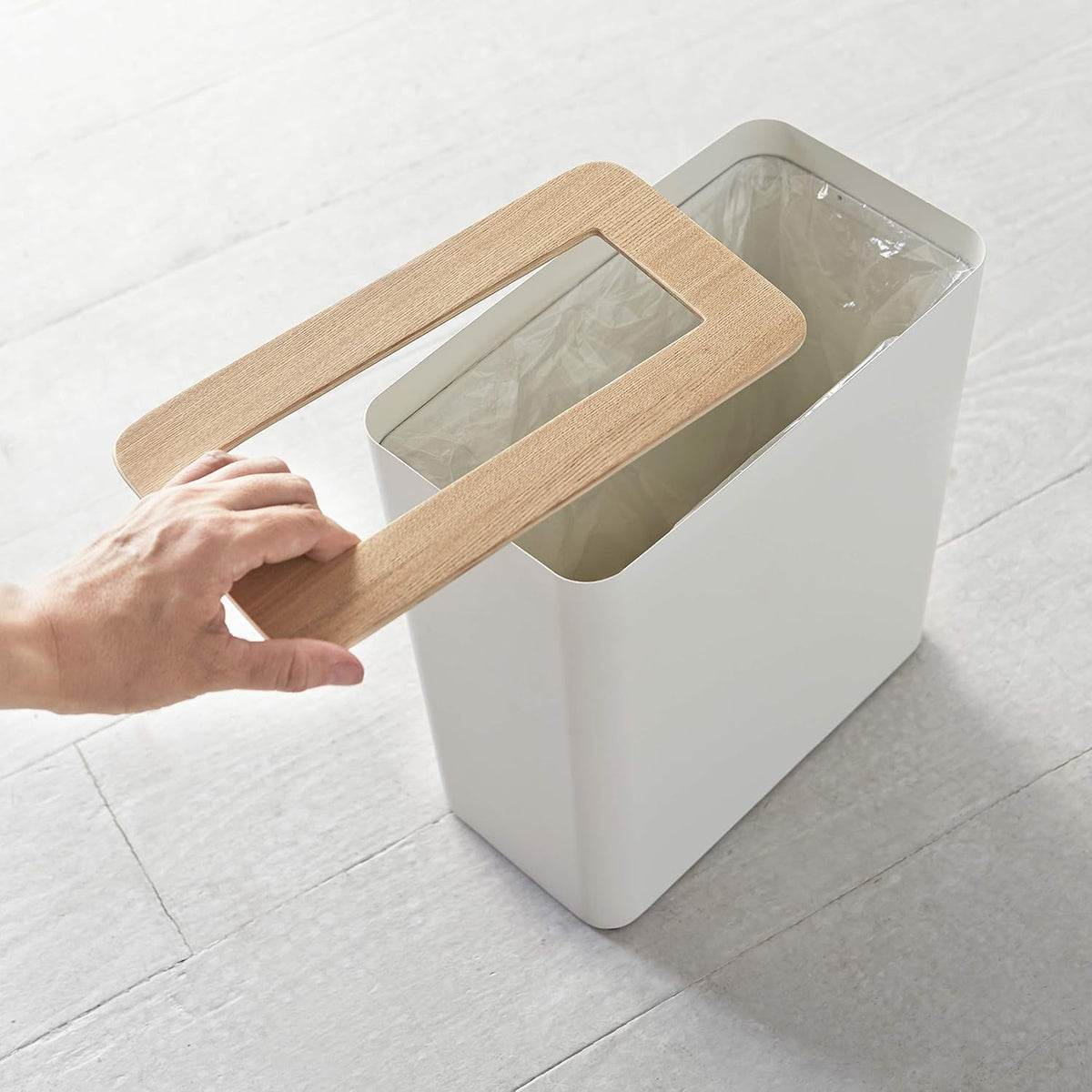 Slim Trash Can Q882