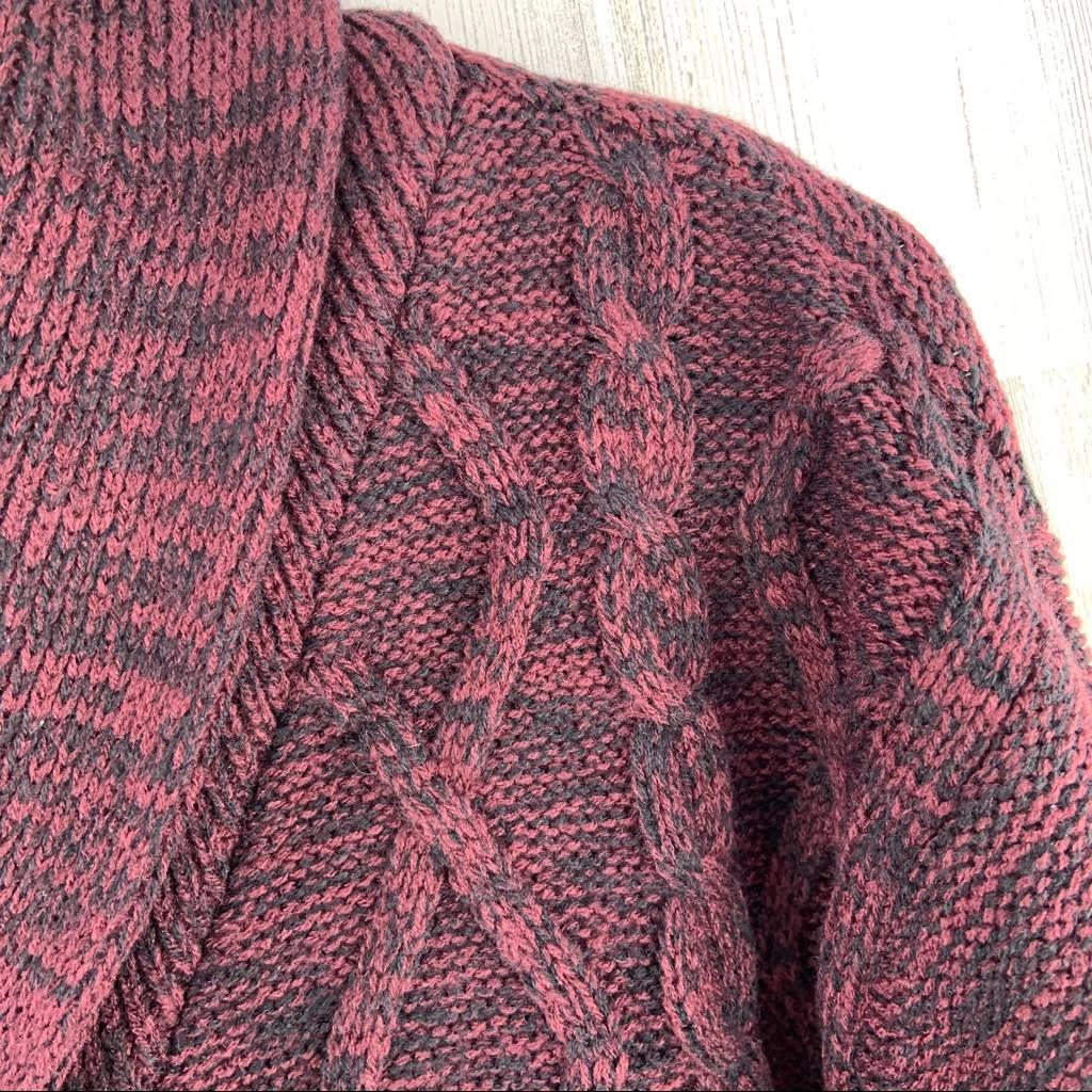 XXL Cable Knit Cardigan B2772