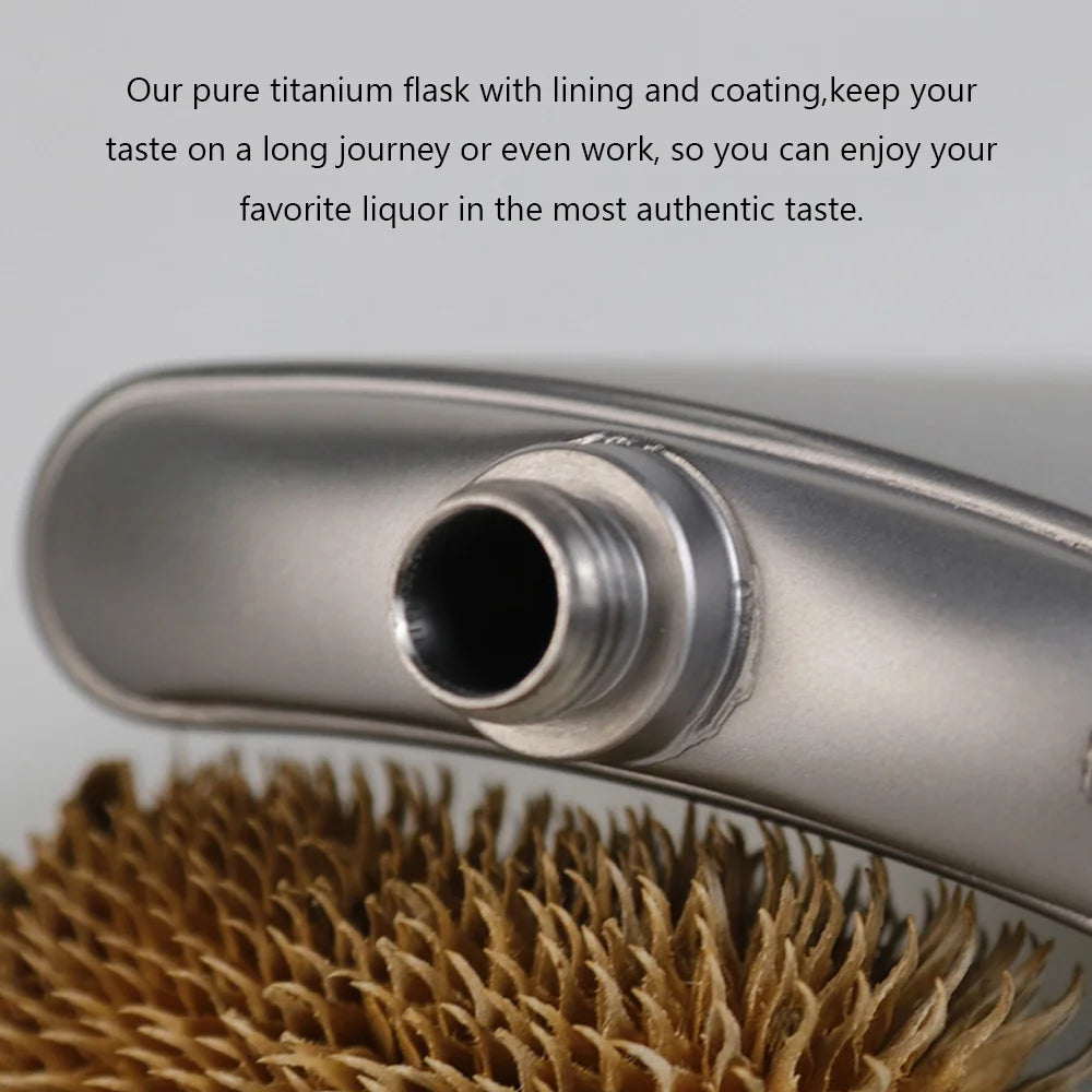 Titanium Flask Hip Flagon with Screw Clip Ultralight Hydration Flat Bottle with Ti Funnel K76319