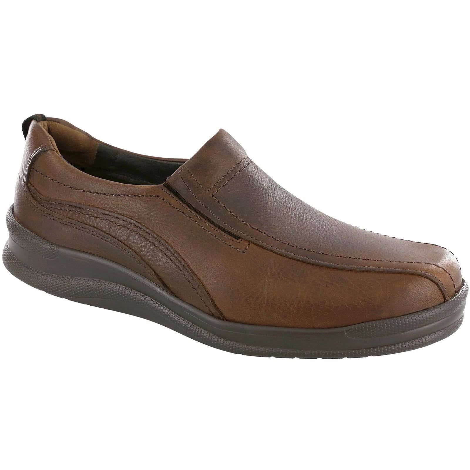 Brown 9 Narrow Cruise Shoes L183426