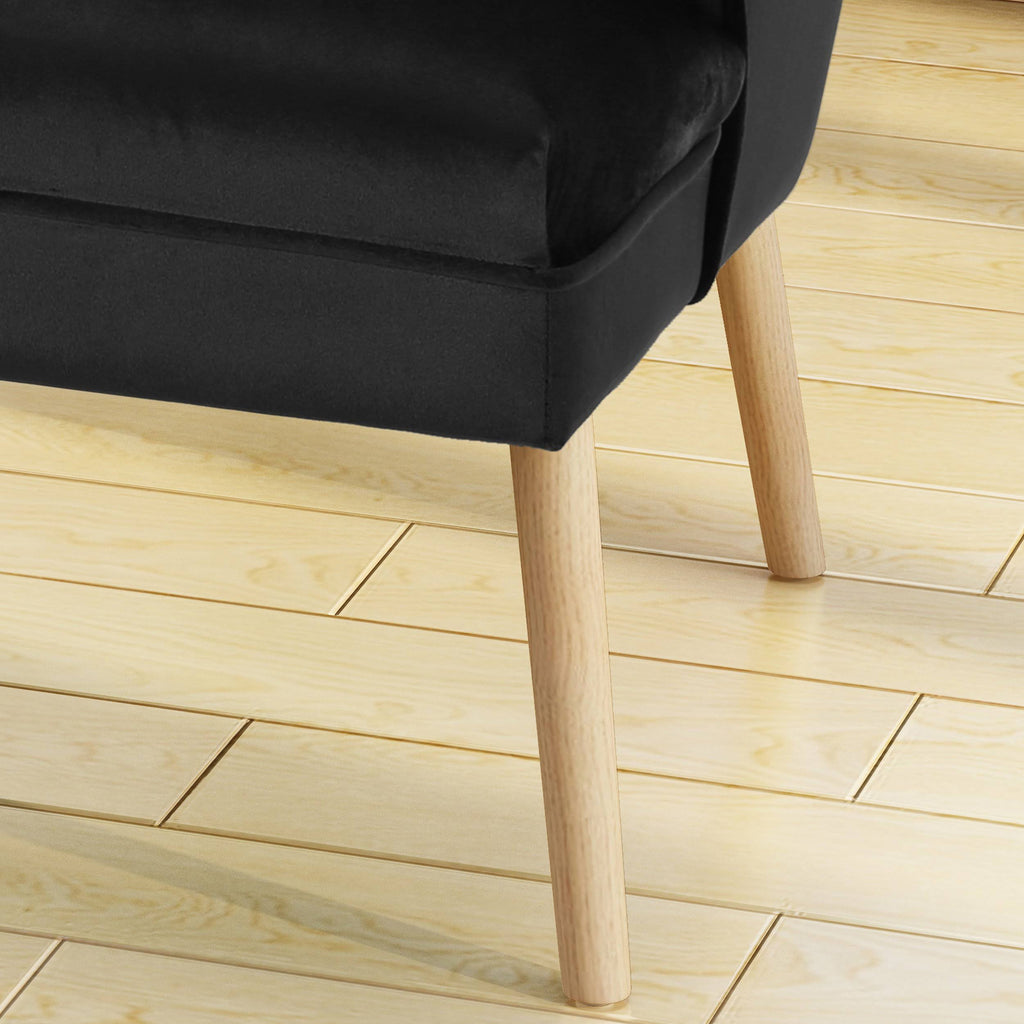 Emerald Velvet Accent Chair P511
