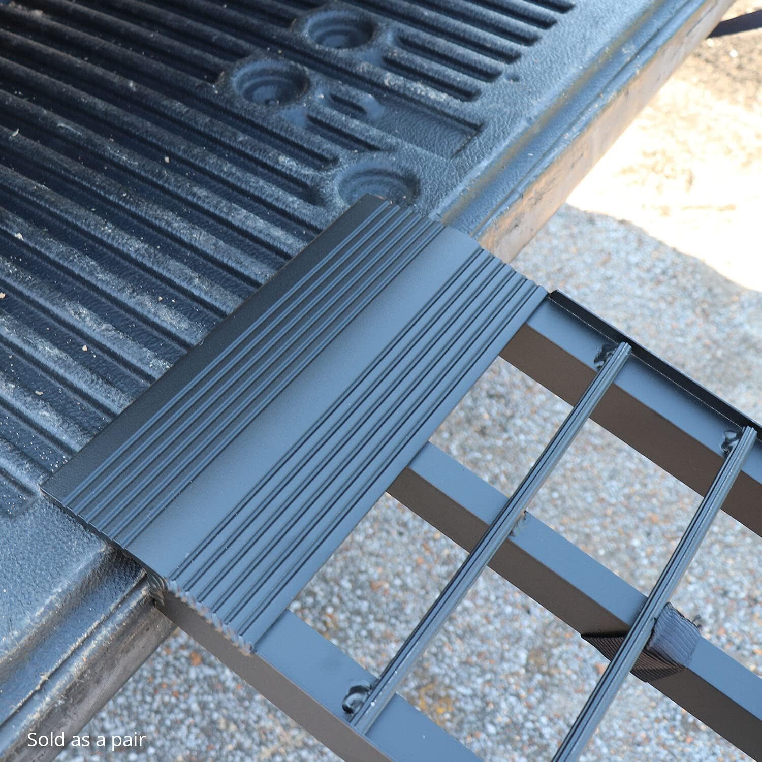 Pair of 10 FT Folding Arch Ramps, Aluminum Frame, 1,200 LB Capacity, Safety Straps W177