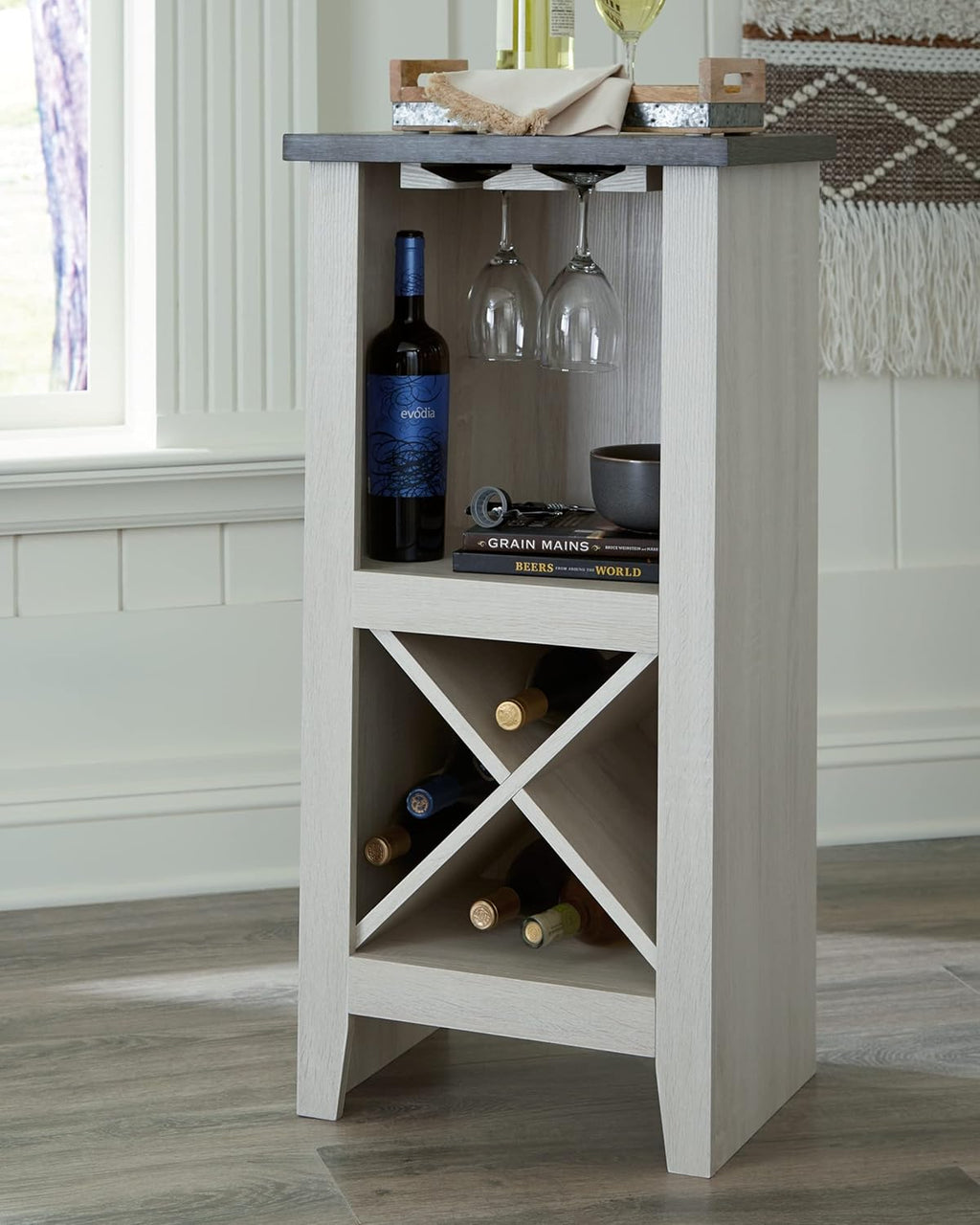 White Cabinet T75484