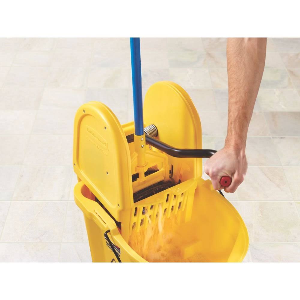 Yellow 35 Quart Bucket/Wringer Combination W3447